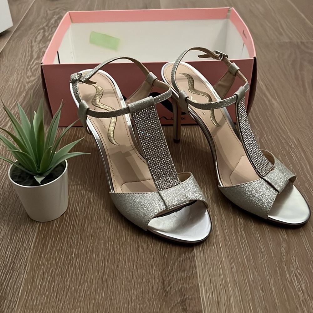 Nina Sliver Sparkly High Heals